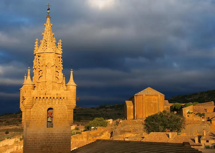 Apartamentos Uncastillo 운카스틸로