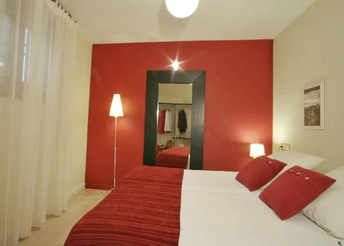 Apartamentos Uncastillo 아파트 운카스틸로